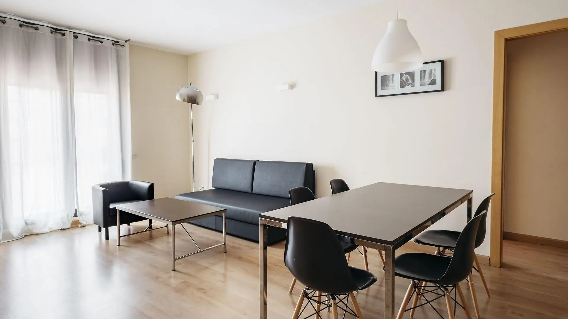 Villarroel Apartments Barcelona