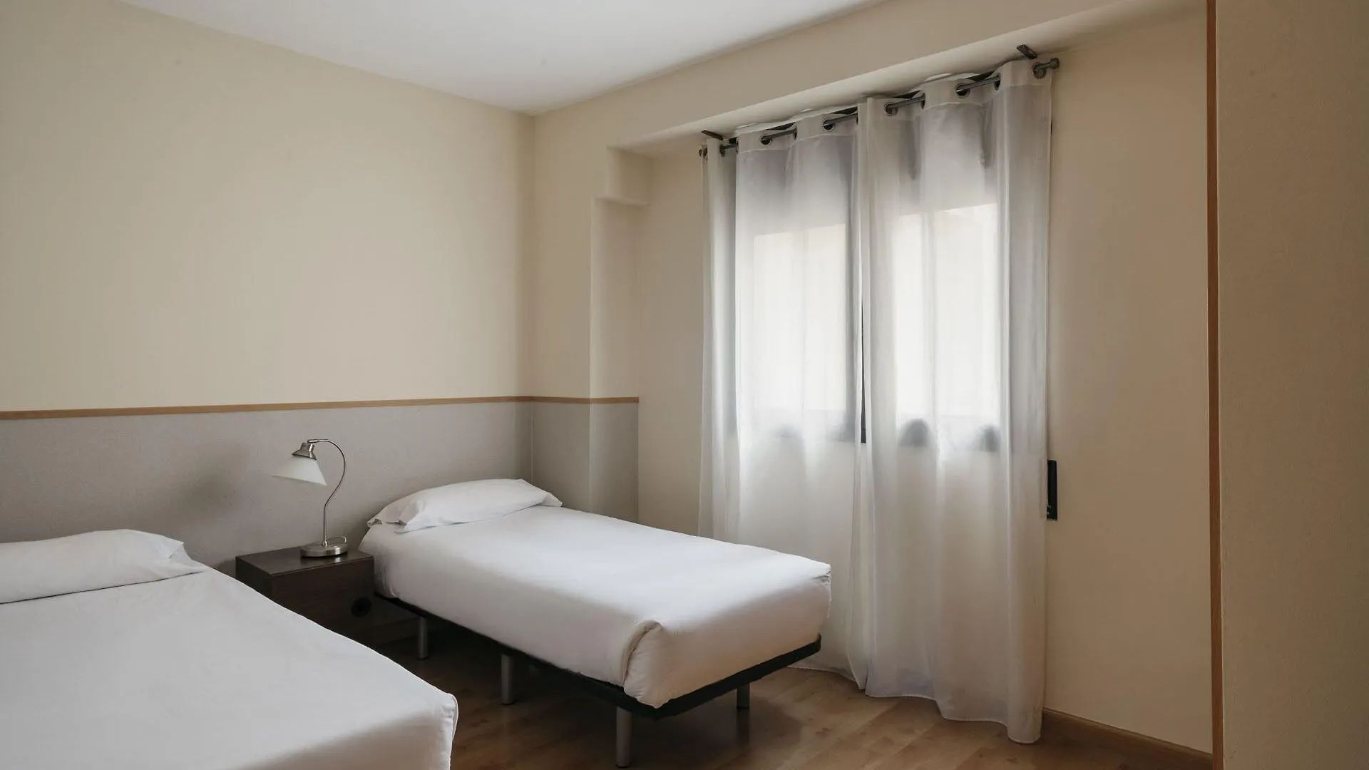 Villarroel Apartments Barcelona 3*,  Spain