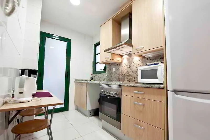 Villarroel Apartments Barcelona 3*,
