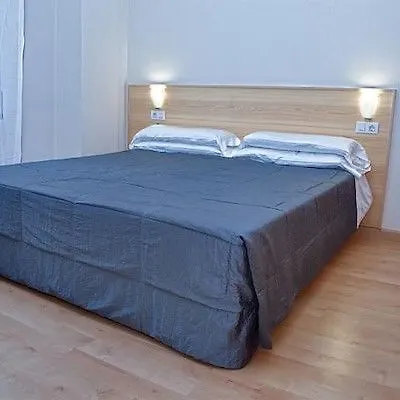 Hotel Villarroel Apartments Barcelona