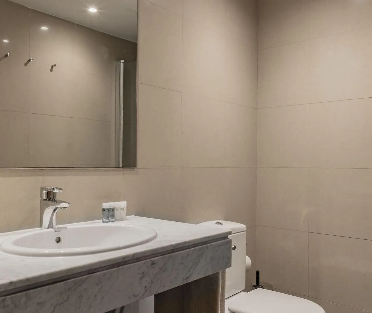 Villarroel Apartments Barcelona Spain